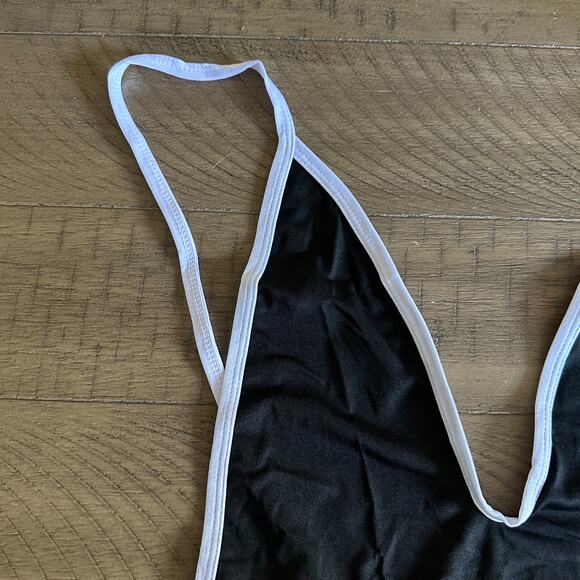 Sexy black and white Ursumy bathing suit NWT Size Large - Picture 4 of 6